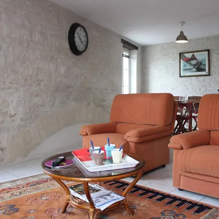 Apartment 2 Pieces Au Coeur De Saint-martin, Proche Port Et Commerces - Fr-1-246c-10 *